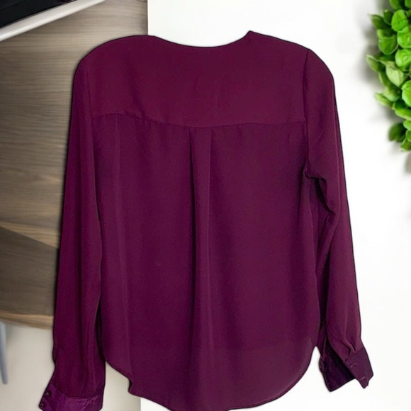 Banana Republic Long Sleeves Pieced Wrap Elderberry Glo Blouse - Picture 13 of 16